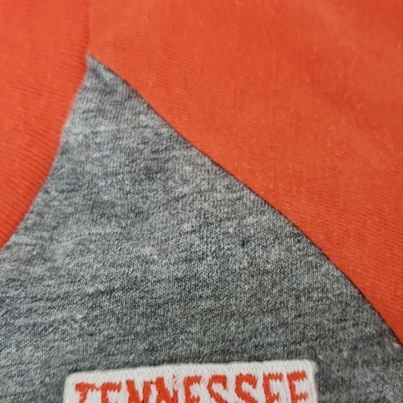 VINTAGE Tennessee Volunteers Tee Single  V Neck - Picture 5 of 12